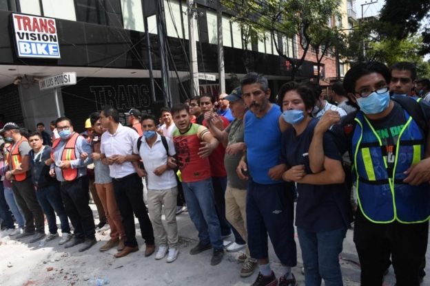 Meksika'da 7.1 büyüklüğünde deprem 3 mm-001.jpg