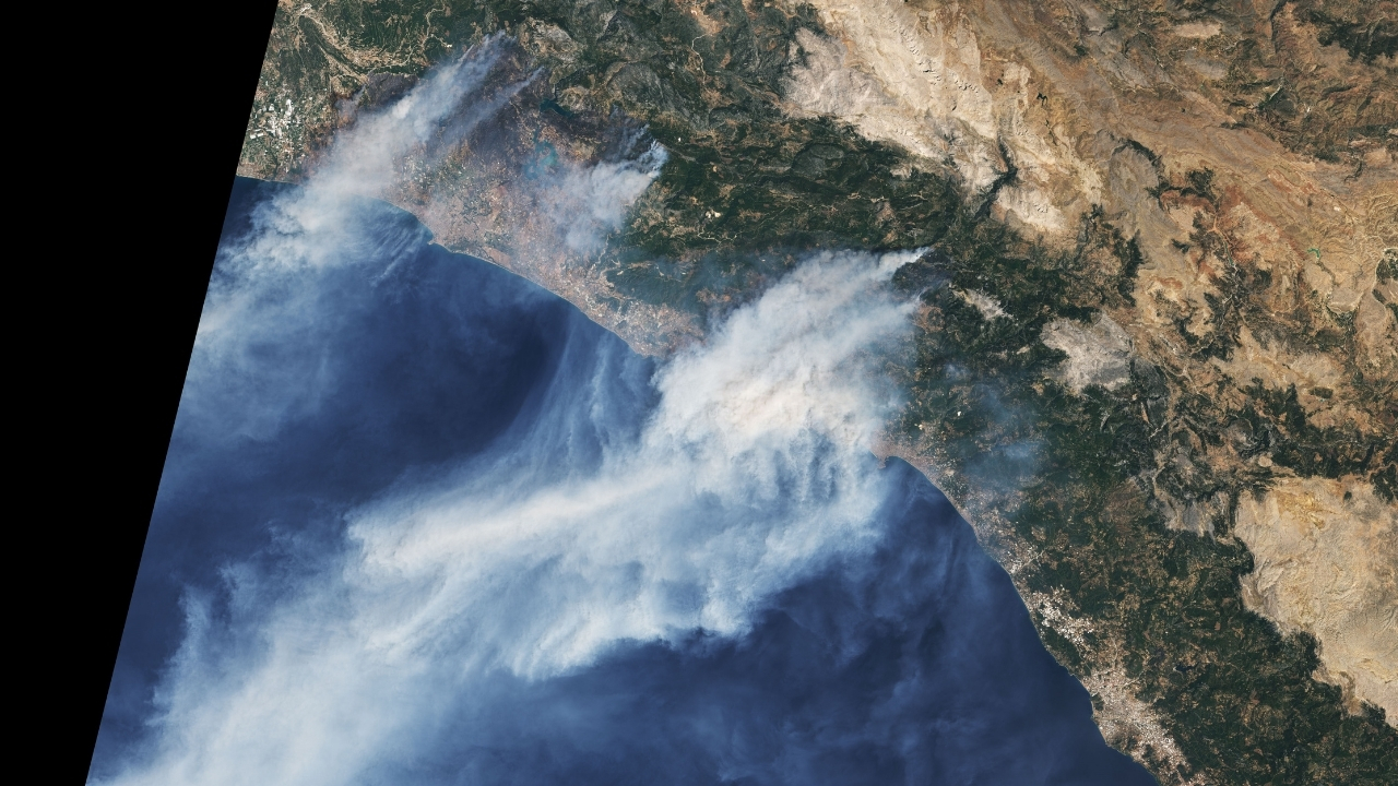 nasa-turkiye-yangin-uydu-goruntusu.jpg