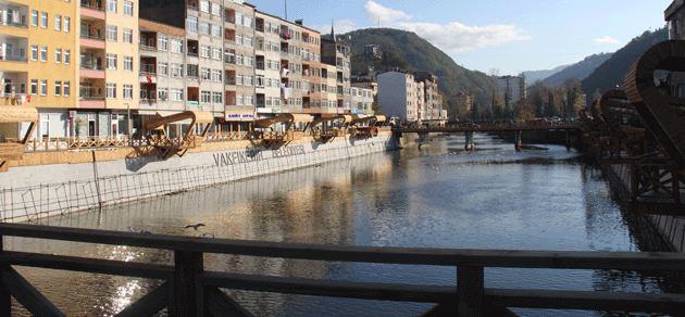vakfikebir-fol-deresi.jpg