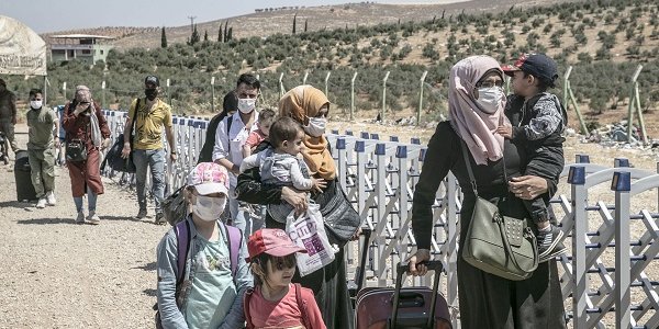 Türkiye'de 13 milyon kaçak ve sığınmacı var